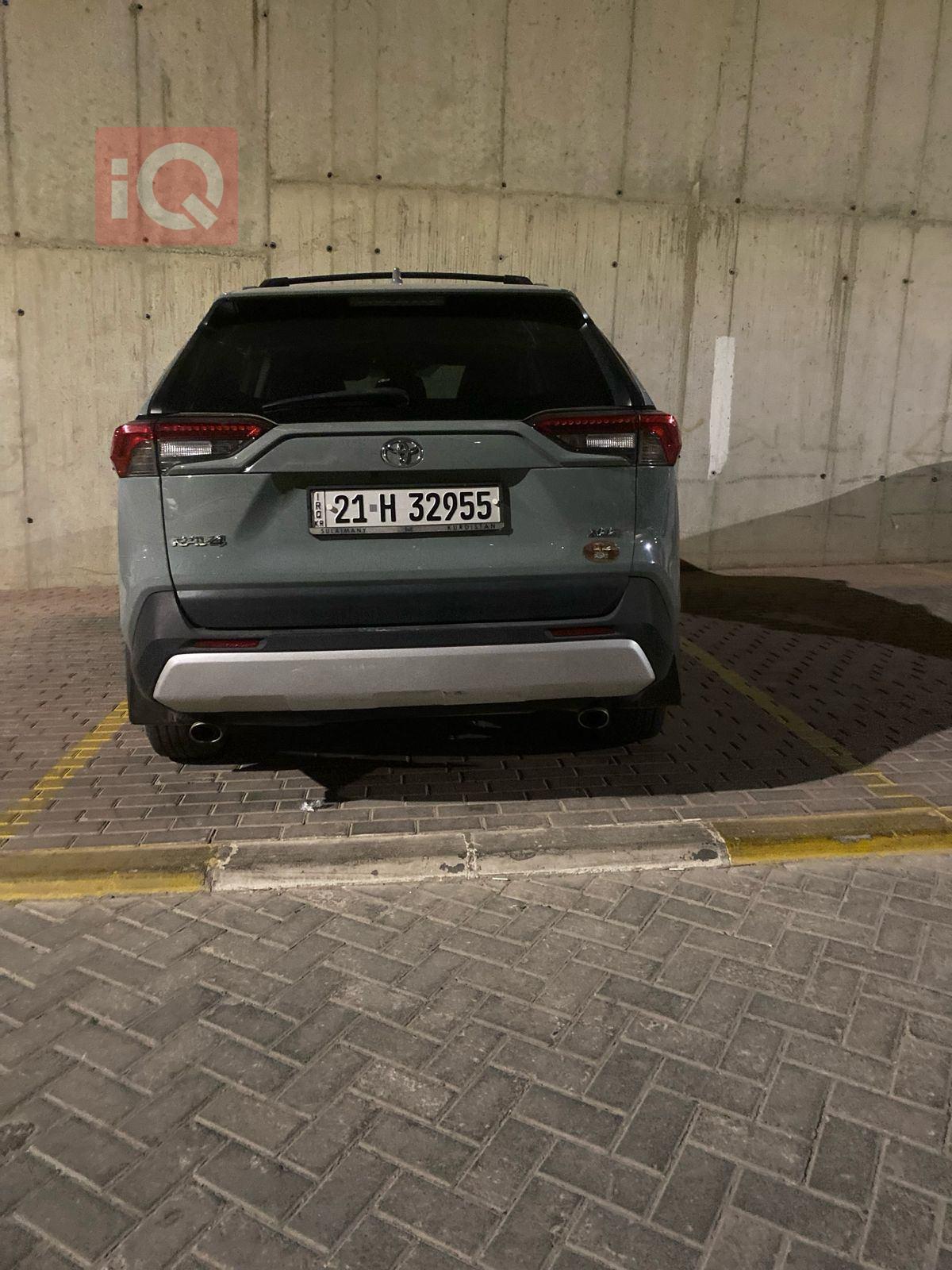 تويوتا راف 4